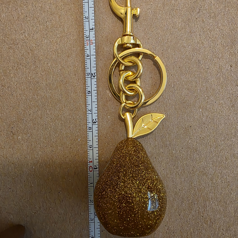 Gold Glitter Pear Keychain - Picture 4 of 5